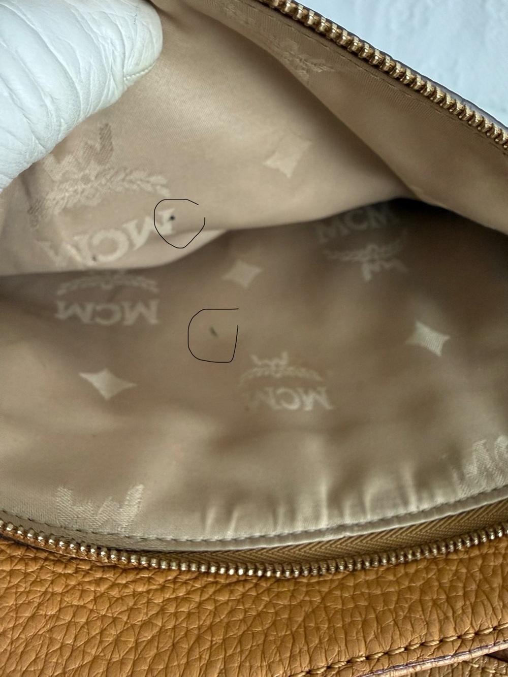 MCM light Brown Leather Shoulder Bag with Gold Chain Straps - Picture 14 of 17